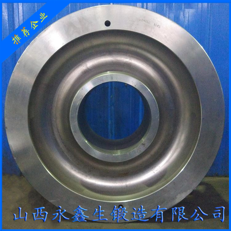 過(guò)跨車(chē)鍛造車(chē)輪